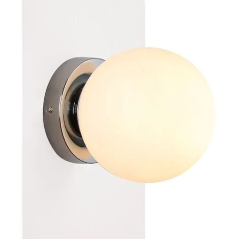 Applique Con Sfera In Vetro Opalino "AVA" Inspiration En Flos IC C/W1- E27 - IP44 Colore Cromo 3 Applique Con Sfera In Vetro Opalino "AVA" Inspiration En Flos IC C/W1- E27 - IP44 Colore Cromo